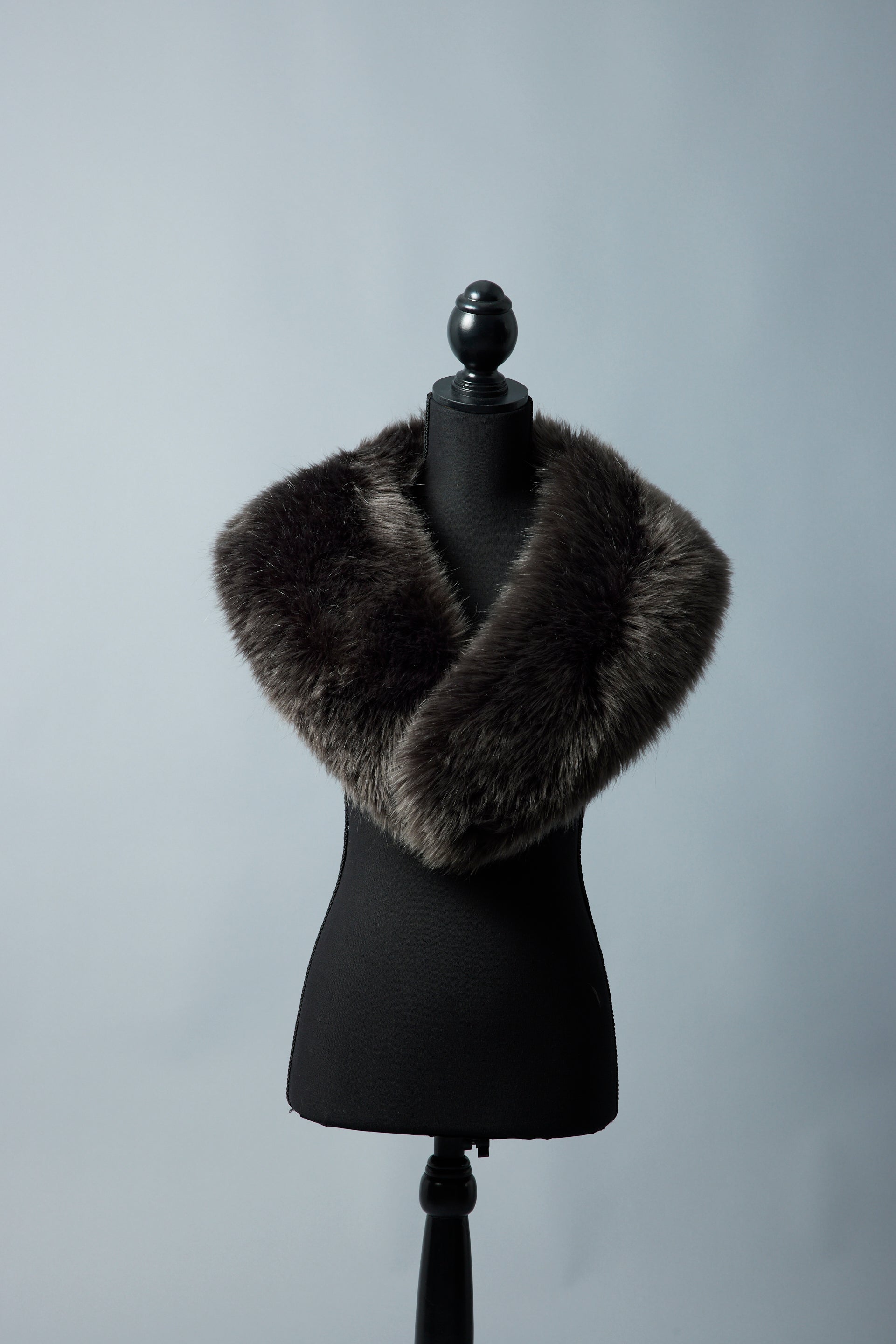 エコファーショール ダークグレー